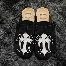 Cross clogs